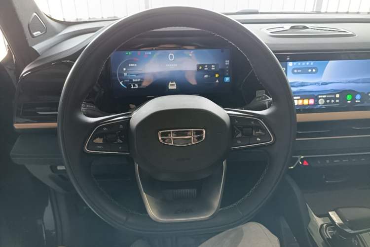 Used Geely Auto Monjaro L 2021 2.0TD High-Power Automatic All-Wheel-Drive Flagship Version Steering Wheel