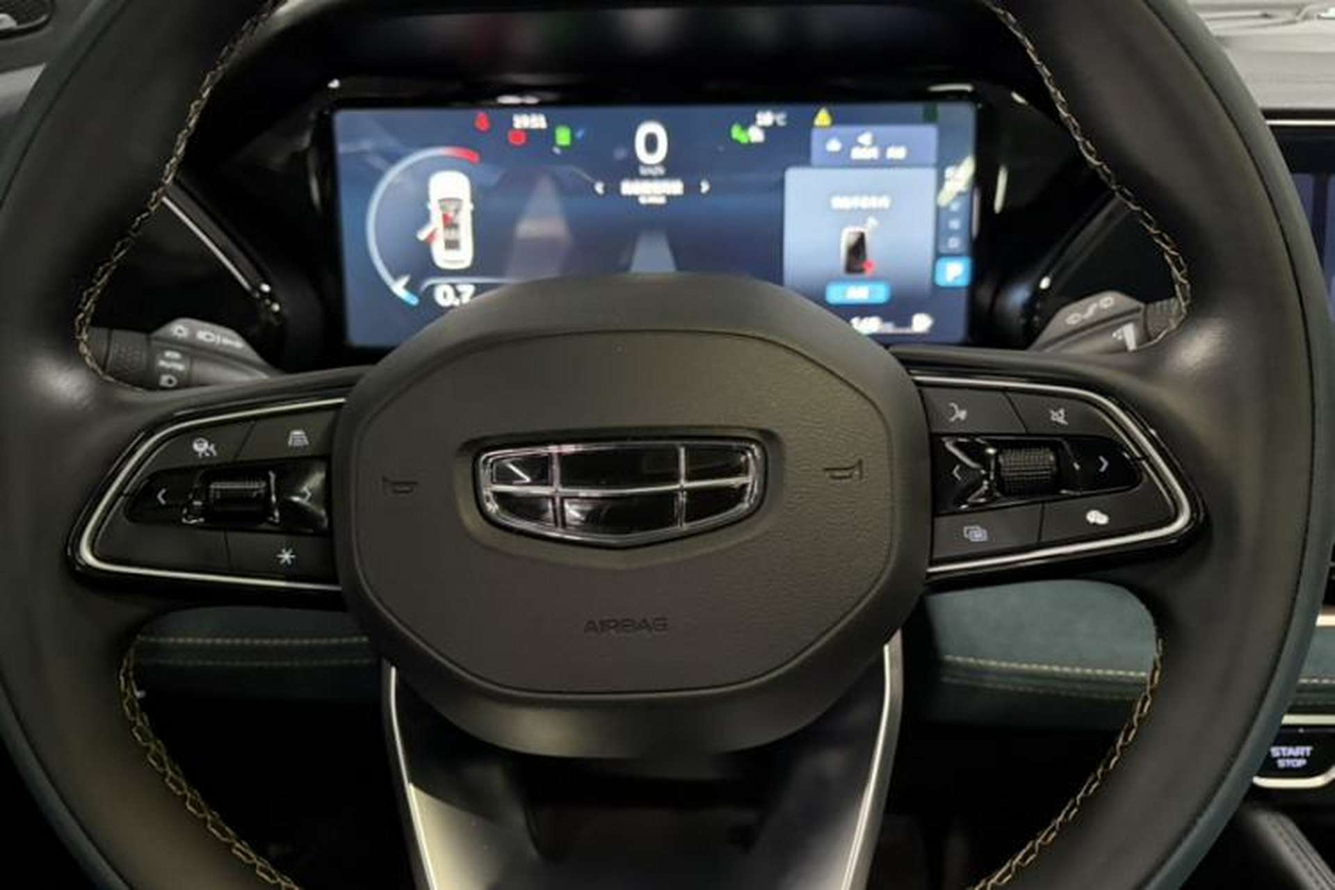 Used Geely Auto Monjaro L 2021 2.0TD High-Power Automatic All-Wheel-Drive Flagship Version Steering Wheel