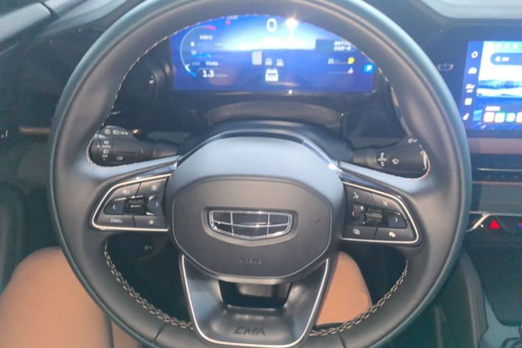 Used Geely Auto Monjaro L 2021 2.0TD High-Power Automatic All-Wheel Drive Luxury Version Steering Wheel