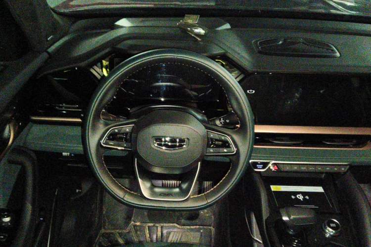 Used Geely Auto Monjaro L 2021 2.0TD High-Power Automatic All-Wheel Drive Luxury Version Steering Wheel
