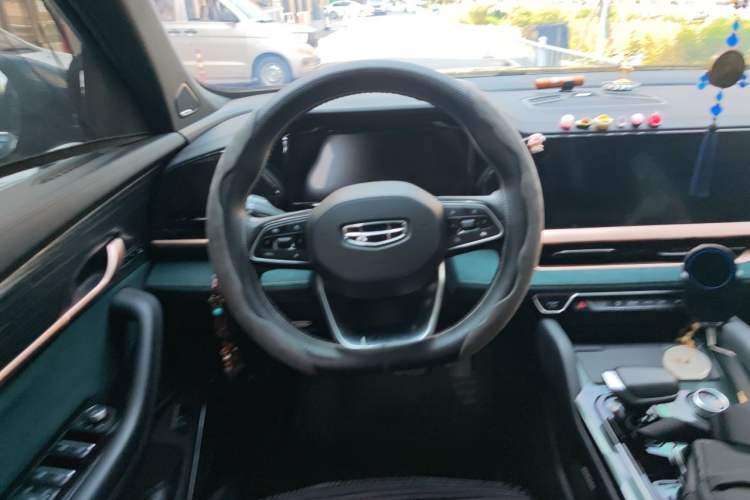 Used Geely Auto Monjaro L 2021 2.0TD DCT EVO Two-Wheel Drive Smart Luxury Version Steering Wheel