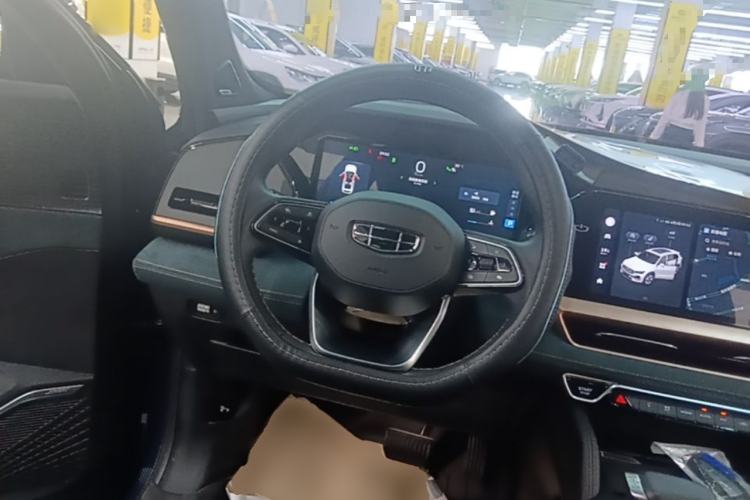 Used Geely Auto Monjaro L 2021 2.0TD DCT EVO Two-Wheel Drive Smart Luxury Version Steering Wheel