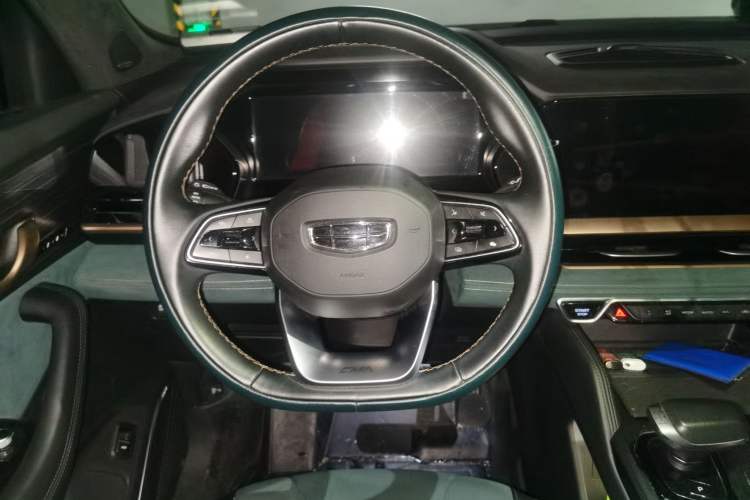 Used Geely Auto Monjaro L 2021 2.0TD High-Power Automatic All-Wheel Drive Luxury Version Steering Wheel