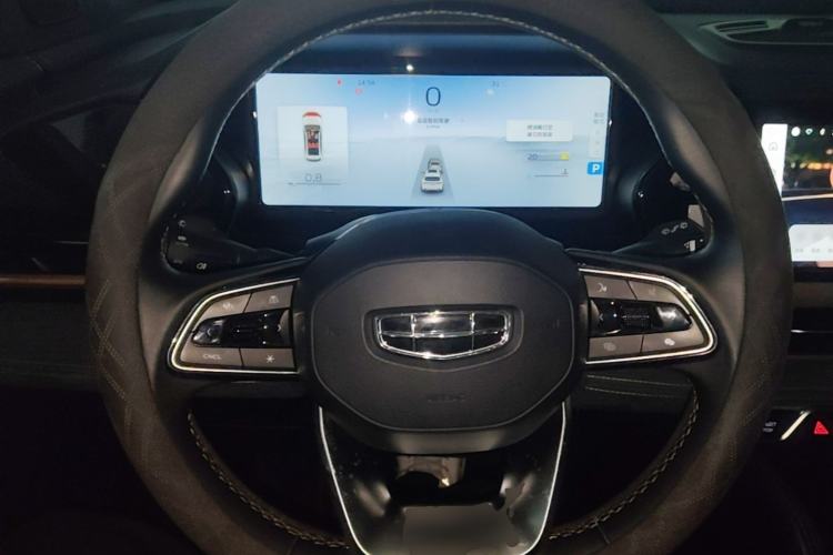 Used Geely Auto Monjaro L 2021 2.0TD DCT EVO Two-Wheel Drive Prestige Version Steering Wheel