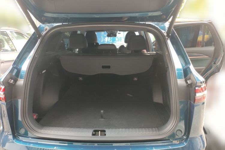Used Geely Auto Monjaro L 2021 2.0TD DCT EVO Two-Wheel Drive Smart Luxury Version Trunk