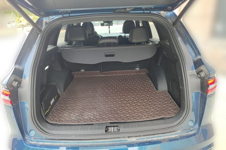 Used Geely Auto Monjaro L 2021 2.0TD High-Power Automatic All-Wheel-Drive Flagship Version Trunk