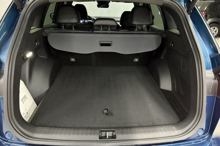 Used Geely Auto Monjaro L 2021 2.0TD High-Power Automatic All-Wheel-Drive Flagship Version Trunk