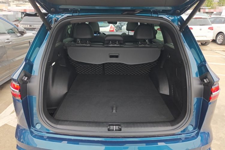 Used Geely Auto Monjaro L 2021 2.0TD High-Power Automatic All-Wheel-Drive Flagship Version Trunk