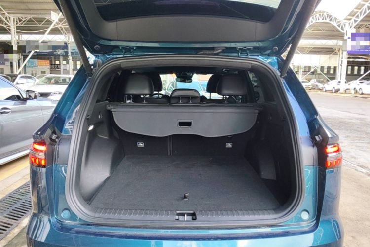 Used Geely Auto Monjaro L 2021 2.0TD High-Power Automatic All-Wheel-Drive Flagship Version Trunk