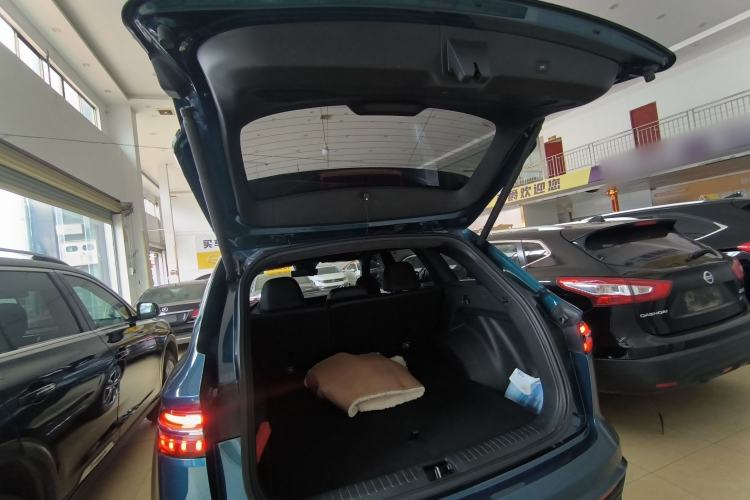 Used Geely Auto Monjaro L 2021 2.0TD DCT EVO Two-Wheel Drive Prestige Version Trunk
