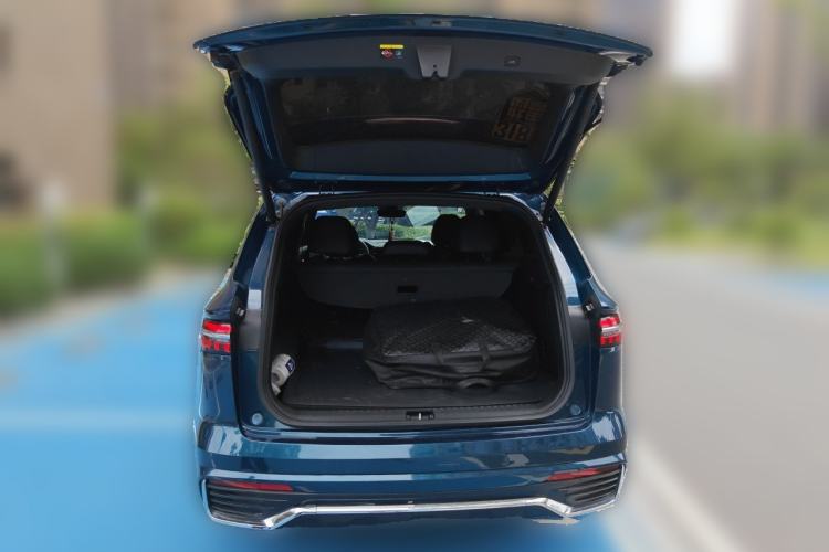 Used Geely Auto Monjaro L 2021 2.0TD High-Power Automatic All-Wheel-Drive Flagship Version Trunk