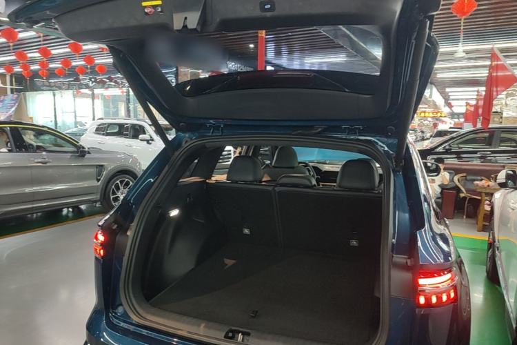 Used Geely Auto Monjaro L 2021 2.0TD High-Power Automatic All-Wheel Drive Luxury Version Trunk