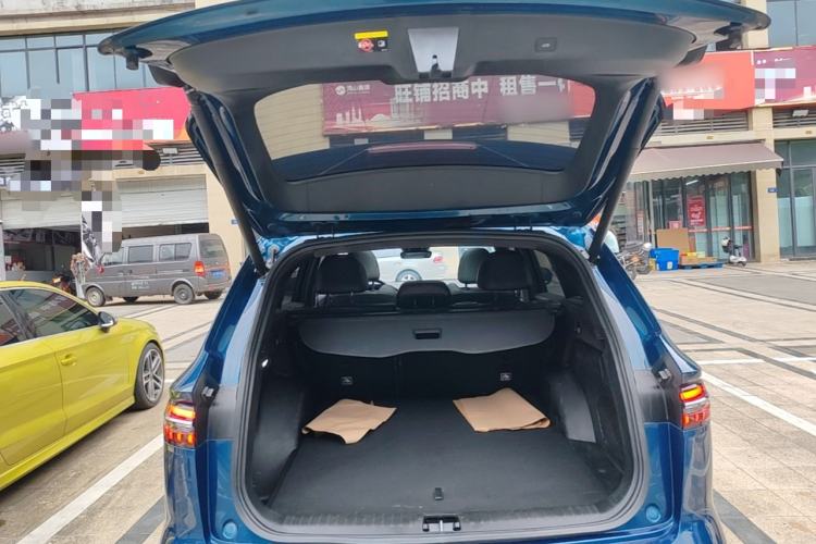 Used Geely Auto Monjaro L 2021 2.0TD High-Power Automatic All-Wheel Drive Luxury Version Trunk
