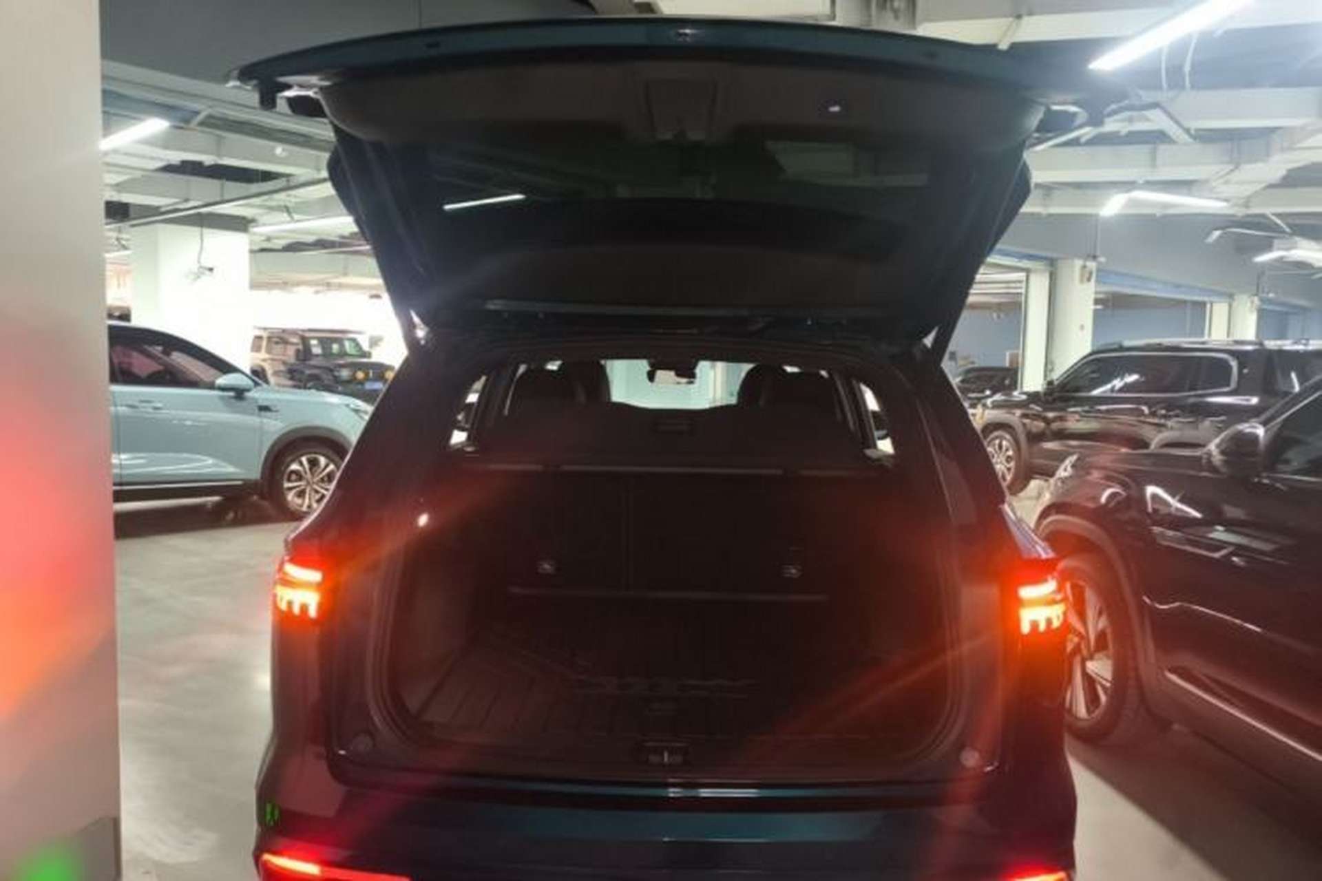 Used Geely Auto Monjaro L 2021 2.0TD DCT EVO Two-Wheel Drive Smart Luxury Version Trunk