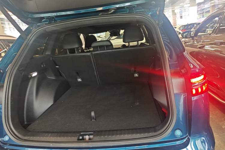 Used Geely Auto Monjaro L 2021 2.0TD DCT EVO Two-Wheel Drive Prestige Version Trunk