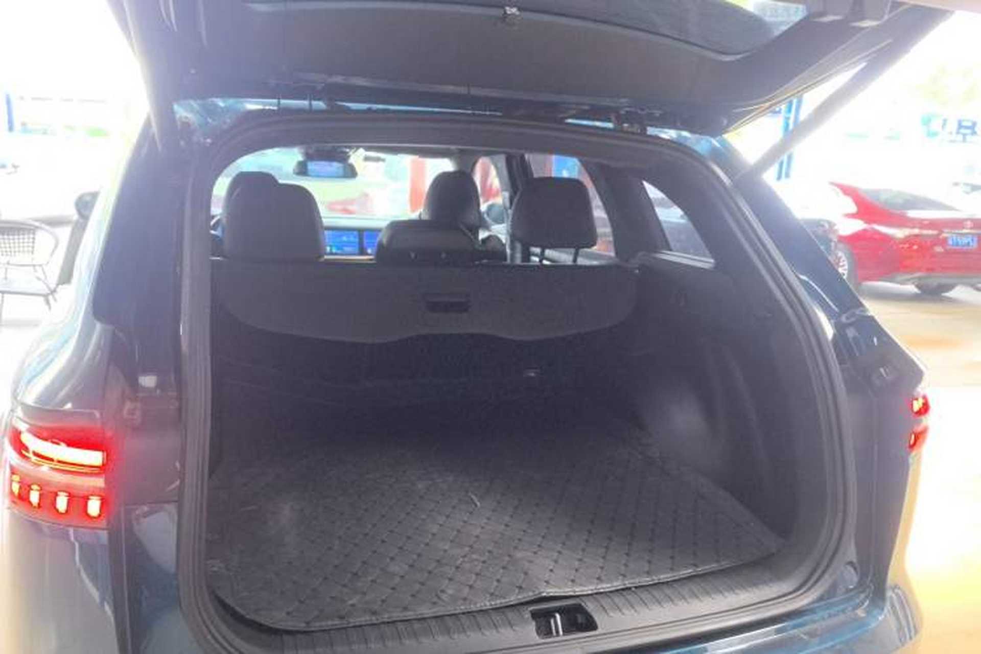 Used Geely Auto Monjaro L 2021 2.0TD DCT EVO Two-Wheel Drive Prestige Version Trunk