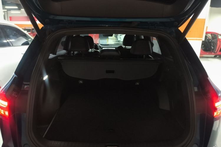 Used Geely Auto Monjaro L 2021 2.0TD High-Power Automatic All-Wheel Drive Luxury Version Trunk