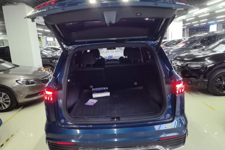 Used Geely Auto Monjaro L 2021 2.0TD DCT EVO Two-Wheel Drive Prestige Version Trunk