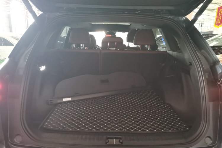 Used Geely Auto Monjaro L 2021 2.0TD DCT EVO Two-Wheel Drive Prestige Version Trunk