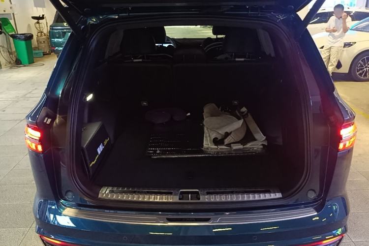 Used Geely Auto Monjaro L 2021 2.0TD High-Power Automatic All-Wheel-Drive Flagship Version Trunk