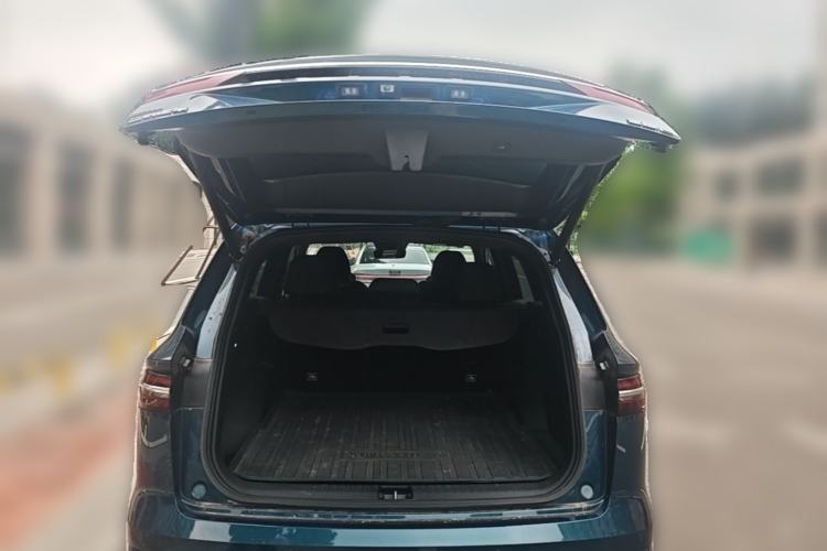 Used Geely Auto Monjaro L 2021 2.0TD DCT EVO Two-Wheel Drive Smart Luxury Version Trunk