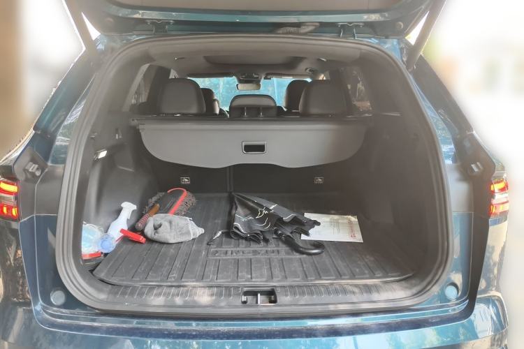 Used Geely Auto Monjaro L 2021 2.0TD DCT EVO Two-Wheel Drive Smart Luxury Version Trunk