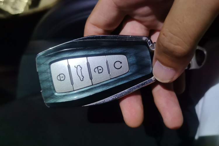 Used Geely Auto Monjaro L 2021 2.0TD DCT EVO Two-Wheel-Drive Flagship Version Vehicle Key