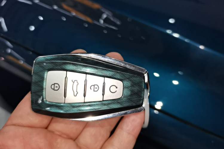 Used Geely Auto Monjaro L 2021 2.0TD High-Power Automatic All-Wheel-Drive Flagship Version Vehicle Key