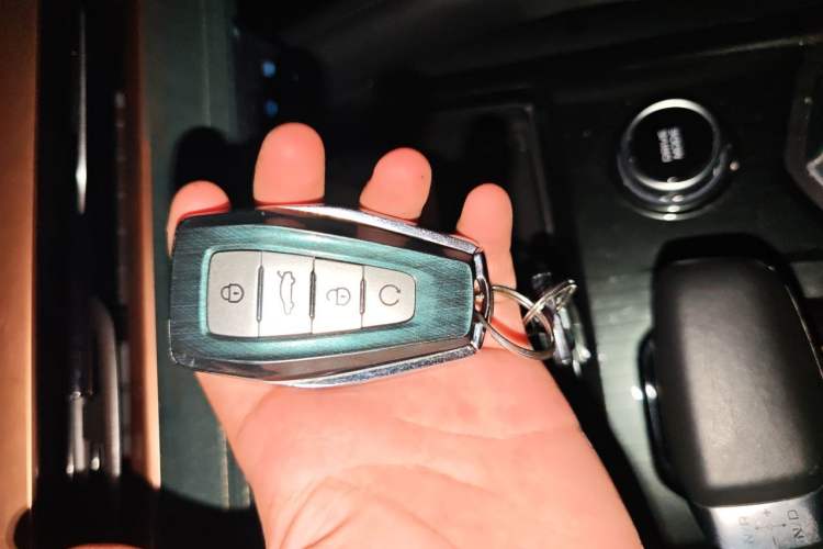 Used Geely Auto Monjaro L 2021 2.0TD DCT EVO Two-Wheel Drive Prestige Version Vehicle Key