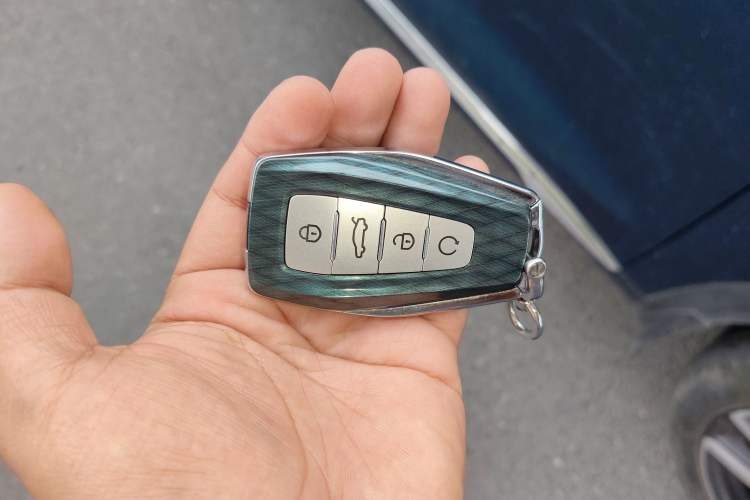 Used Geely Auto Monjaro L 2021 2.0TD DCT EVO Two-Wheel Drive Prestige Version Vehicle Key