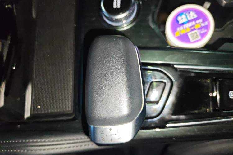 Used Geely Auto Monjaro L 2021 2.0TD DCT EVO Two-Wheel Drive Smart Luxury Version Vehicle Key