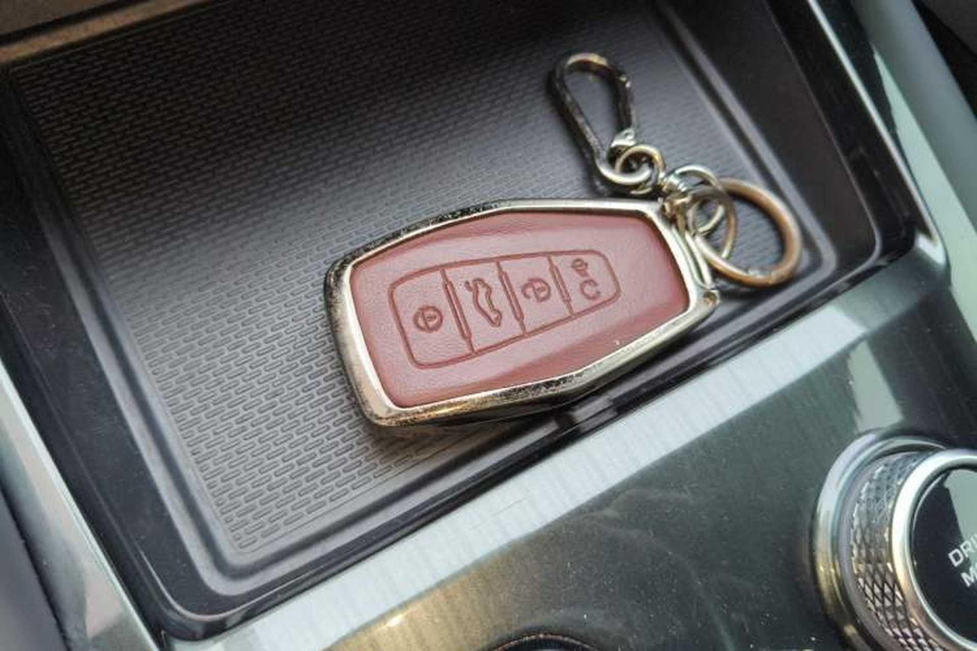 Used Geely Auto Monjaro L 2021 2.0TD DCT EVO Two-Wheel Drive Prestige Version Vehicle Key