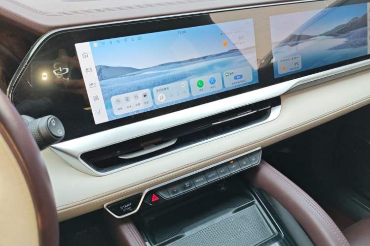 Used Geely Auto Monjaro L 2021 2.0TD High-Power Automatic All-Wheel-Drive Flagship Version Audio And AC Panel