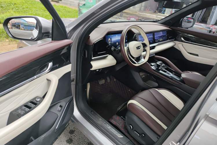 Used Geely Auto Monjaro L 2021 2.0TD DCT EVO Two-Wheel Drive Prestige Version Driver Seat