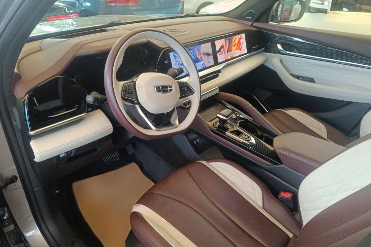 Used Geely Auto Monjaro L 2021 2.0TD DCT EVO Two-Wheel Drive Smart Luxury Version Interior 3