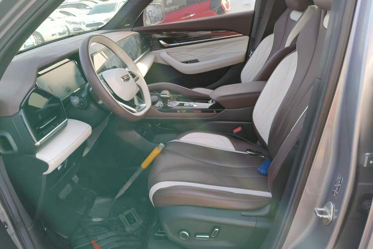Used Geely Auto Monjaro L 2021 2.0TD DCT EVO Two-Wheel Drive Smart Luxury Version Left Front Seat