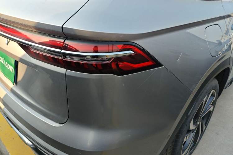 Used Geely Auto Monjaro L 2021 2.0TD High-Power Automatic All-Wheel-Drive Flagship Version Right Rear Taillight