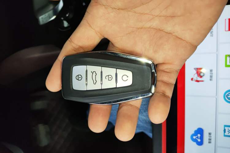 Used Geely Auto Monjaro L 2021 2.0TD DCT EVO Two-Wheel Drive Prestige Version Vehicle Key