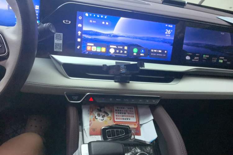Used Geely Auto Monjaro L 2021 2.0TD DCT EVO Two-Wheel Drive Prestige Version Audio And AC Panel