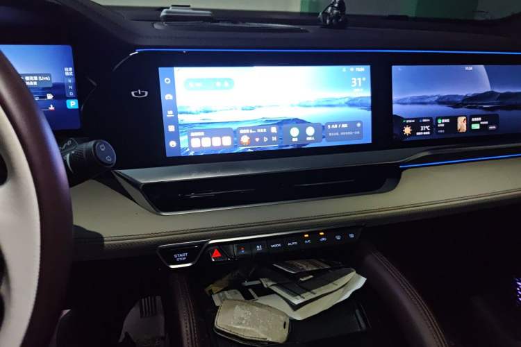 Used Geely Auto Monjaro L 2021 2.0TD High-Power Automatic All-Wheel-Drive Flagship Version Audio And AC Panel