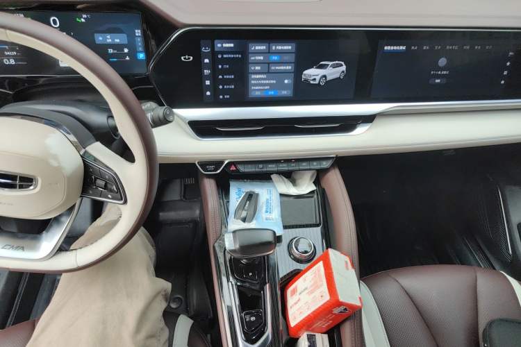 Used Geely Auto Monjaro L 2021 2.0TD DCT EVO Two-Wheel-Drive Flagship Version Audio And AC Panel