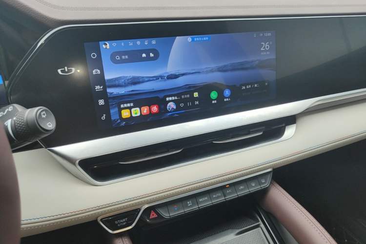 Used Geely Auto Monjaro L 2021 2.0TD DCT EVO Two-Wheel Drive Smart Luxury Version Audio And AC Panel