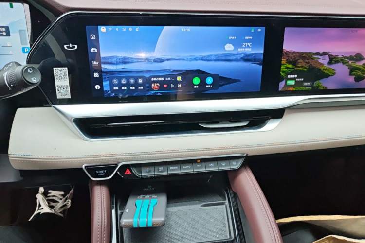 Used Geely Auto Monjaro L 2021 2.0TD DCT EVO Two-Wheel Drive Smart Luxury Version Audio And AC Panel