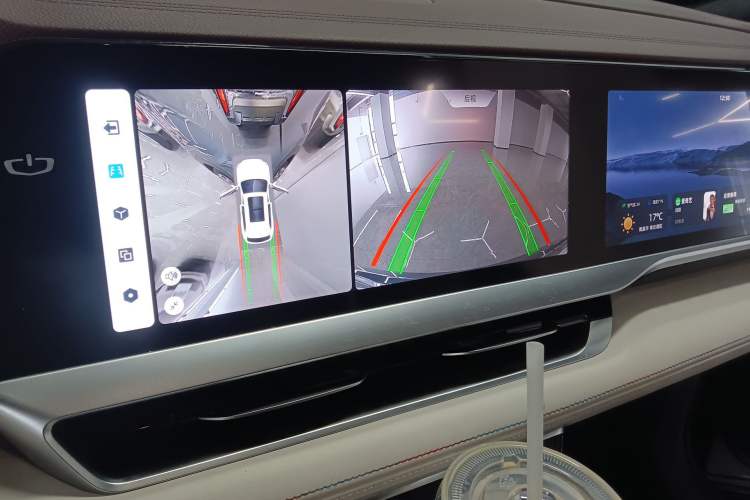Used Geely Auto Monjaro L 2021 2.0TD DCT EVO Two-Wheel Drive Prestige Version Audio And AC Panel