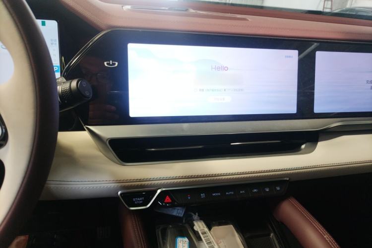 Used Geely Auto Monjaro L 2021 2.0TD High-Power Automatic All-Wheel-Drive Flagship Version Audio And AC Panel