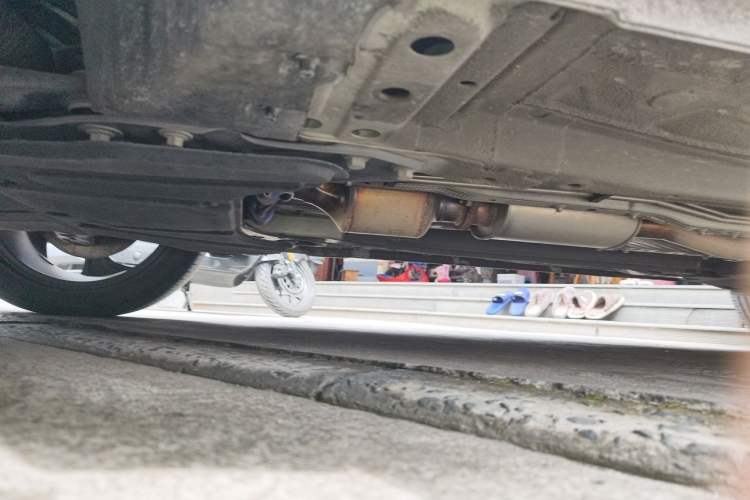 Used Geely Auto Monjaro L 2021 2.0TD DCT EVO Two-Wheel Drive Prestige Version Chassis Front Left
