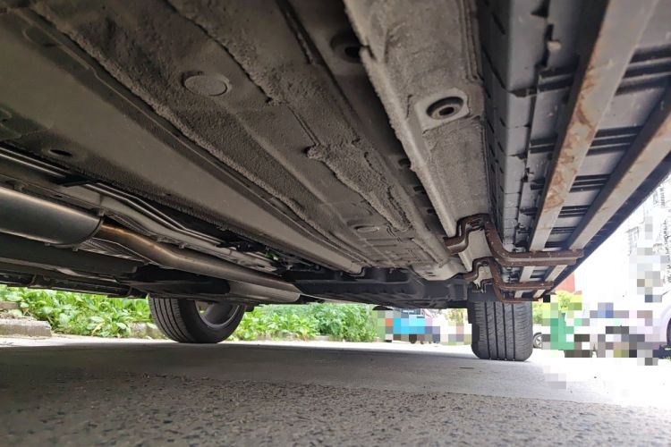 Used Geely Auto Monjaro L 2021 2.0TD DCT EVO Two-Wheel Drive Prestige Version Chassis Front Left