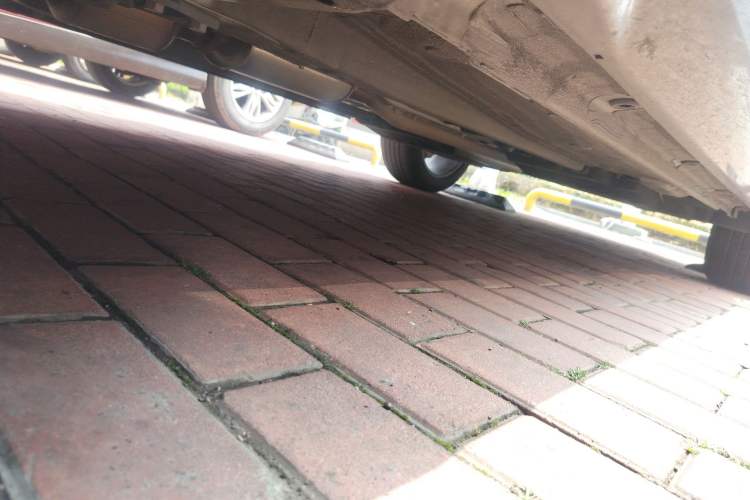 Used Geely Auto Monjaro L 2021 2.0TD DCT EVO Two-Wheel Drive Prestige Version Chassis Front Left