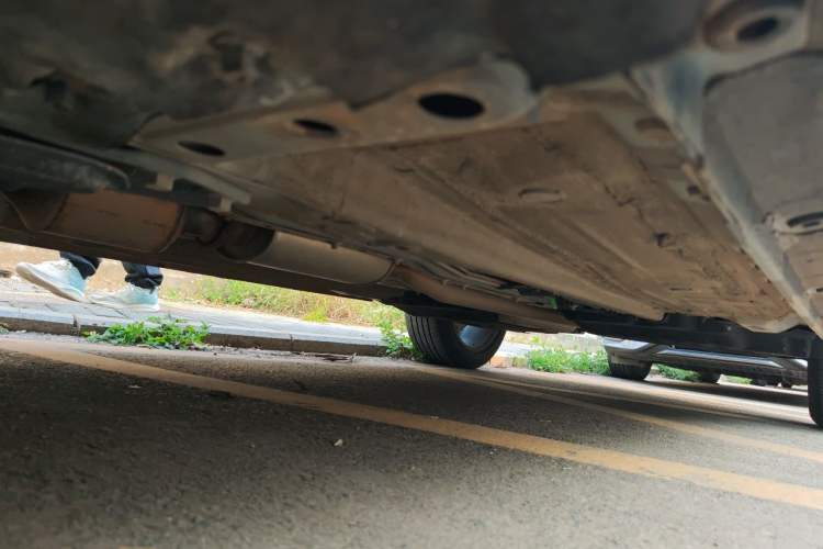 Used Geely Auto Monjaro L 2021 2.0TD DCT EVO Two-Wheel Drive Prestige Version Chassis Front Left