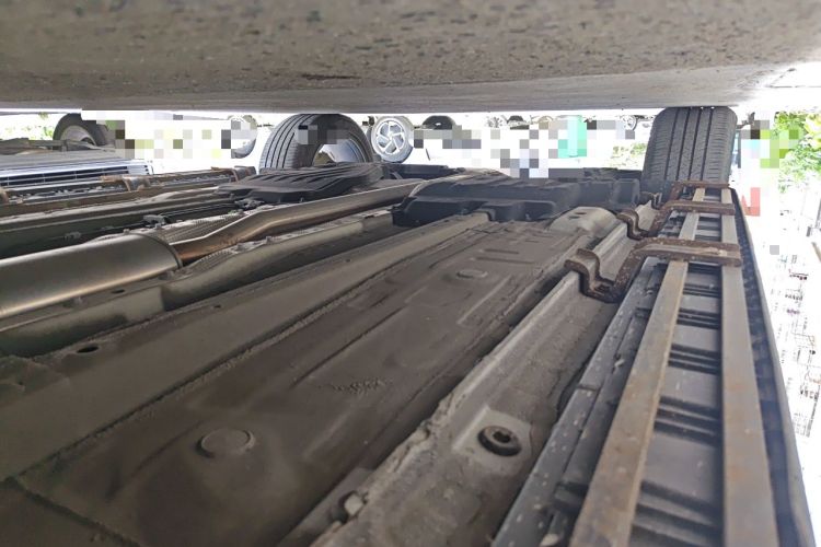 Used Geely Auto Monjaro L 2021 2.0TD DCT EVO Two-Wheel Drive Prestige Version Chassis Front Right